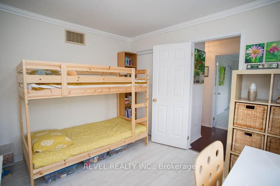 192 Osborn Avenue photo 24