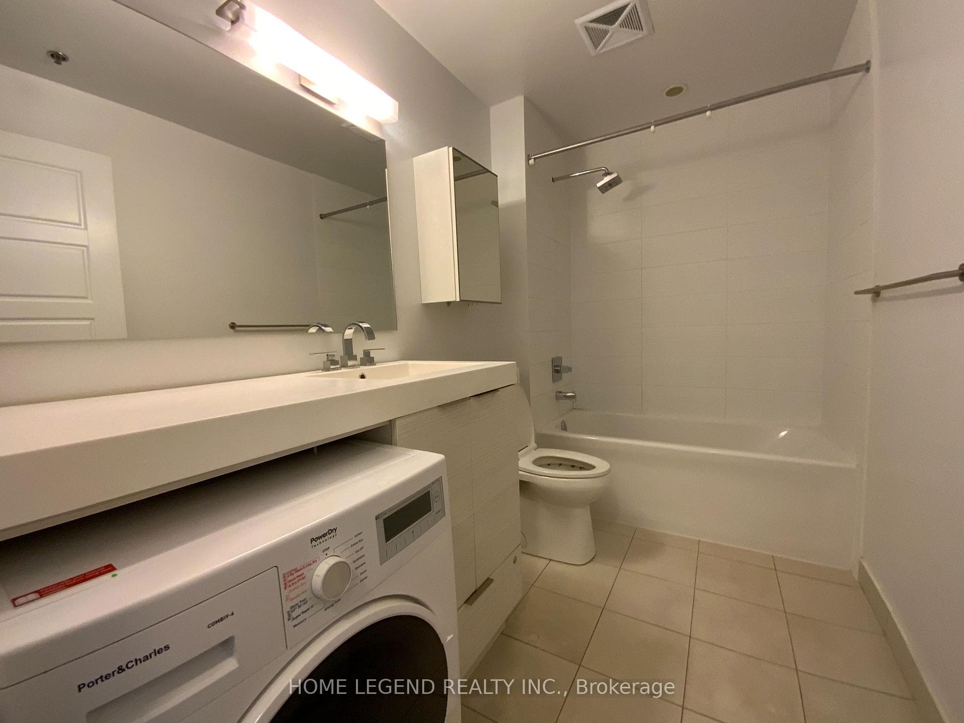 318 Richmond Street Unit 2405 photo 6