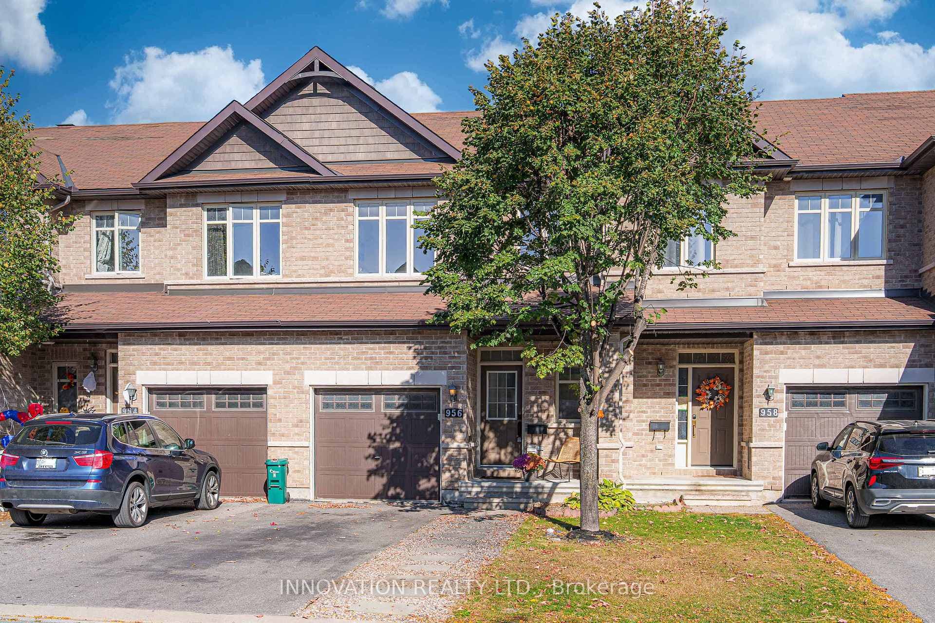 956 Fletcher Circle photo 1