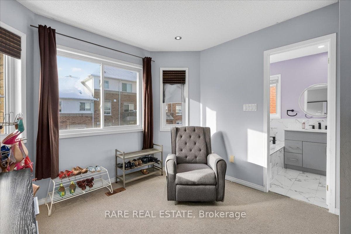 1444 Forest Street photo 28