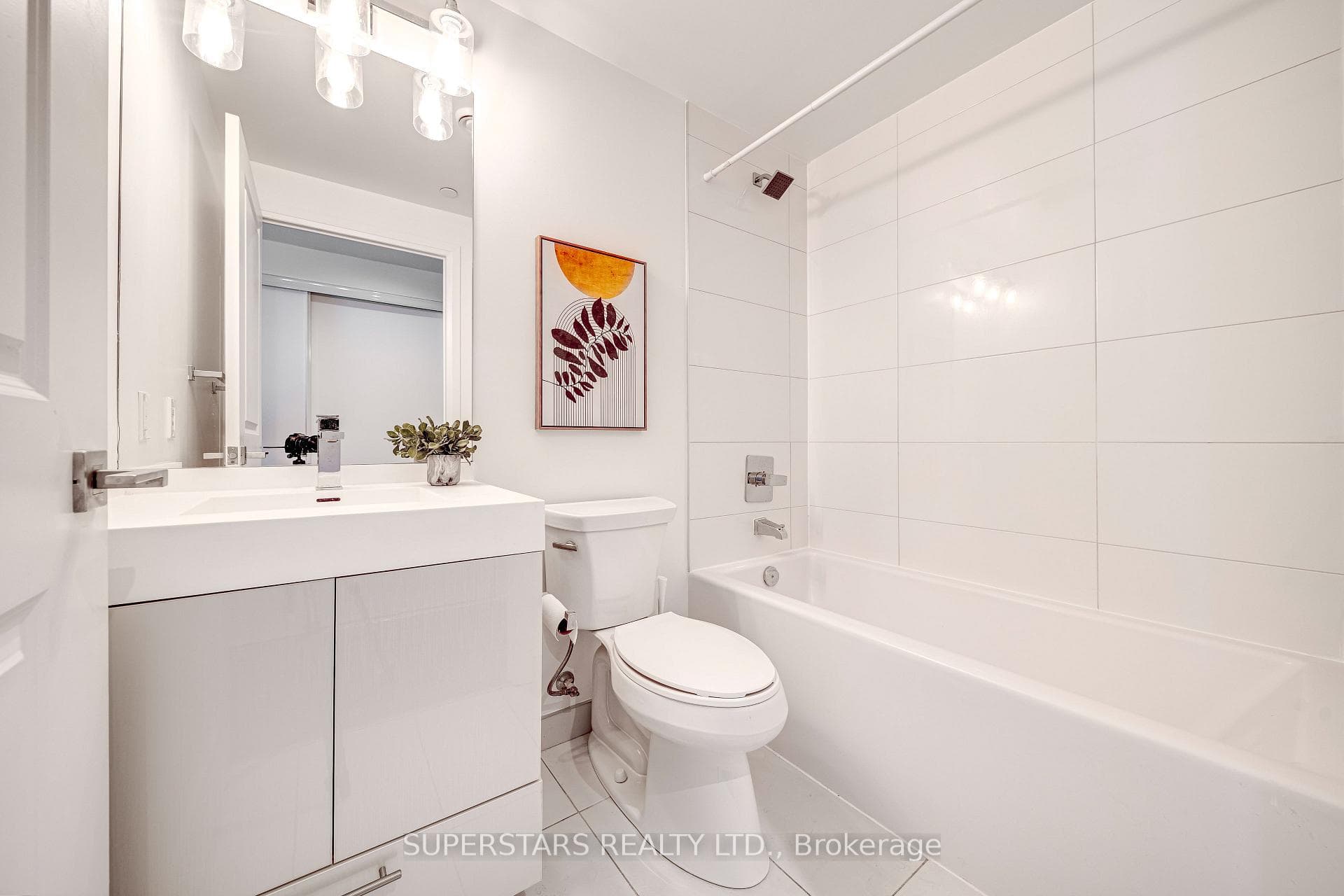 251 Jarvis Street Unit 2507 photo 12
