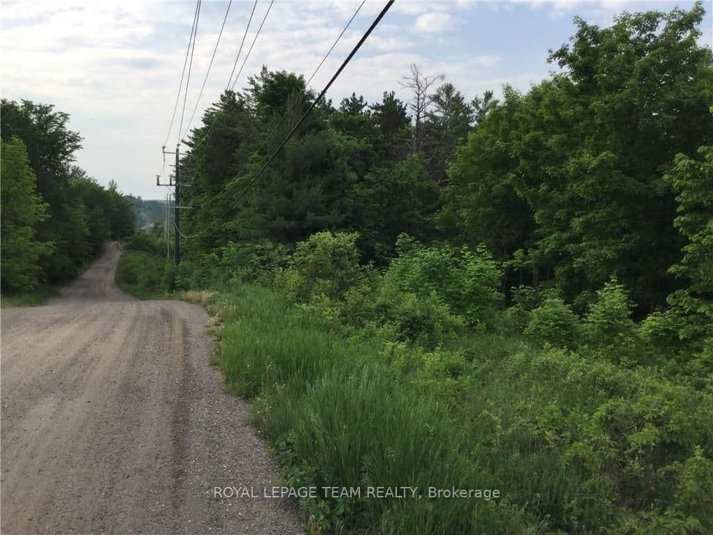 00 PICKET HILL Lane photo 1