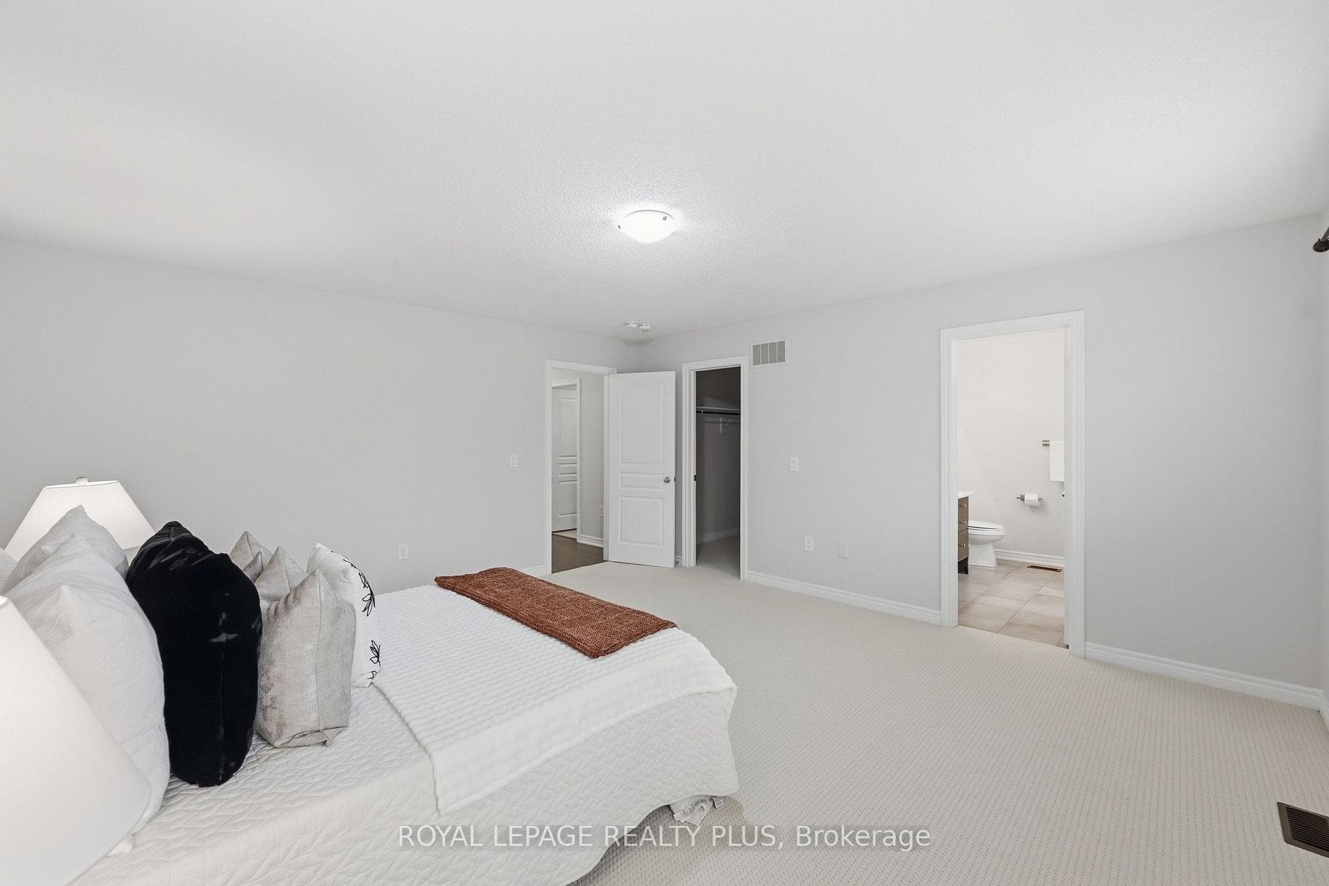 1527 Carr Landing photo 32