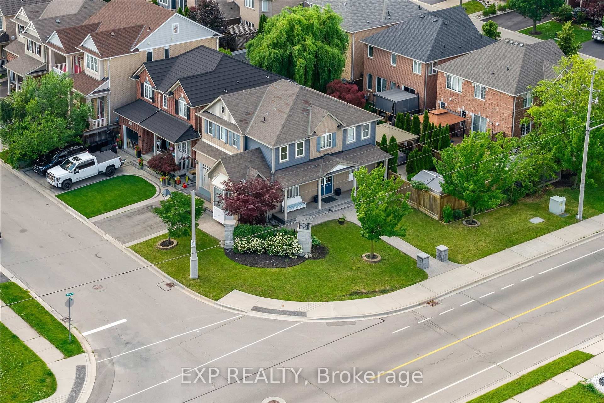 563 Fifty Road photo 38