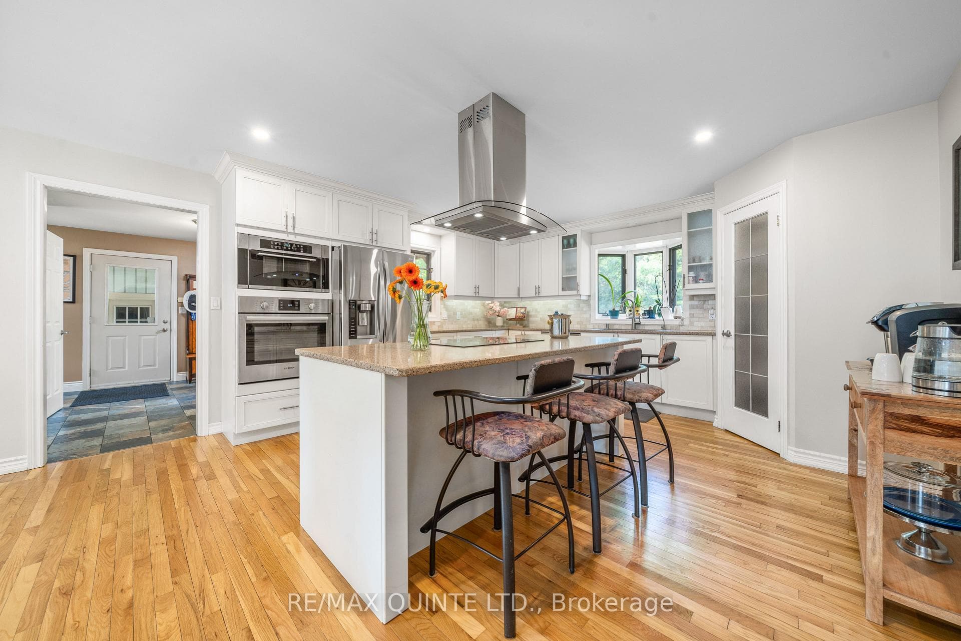 99 SANDY COVE Drive photo 11