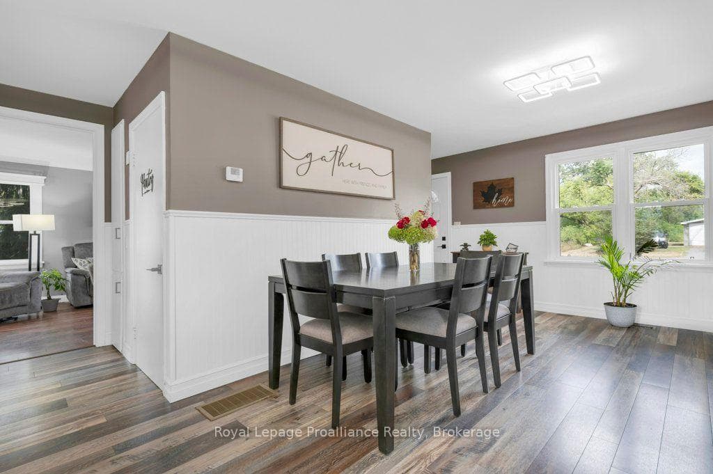 425 Rosebush Road photo 10