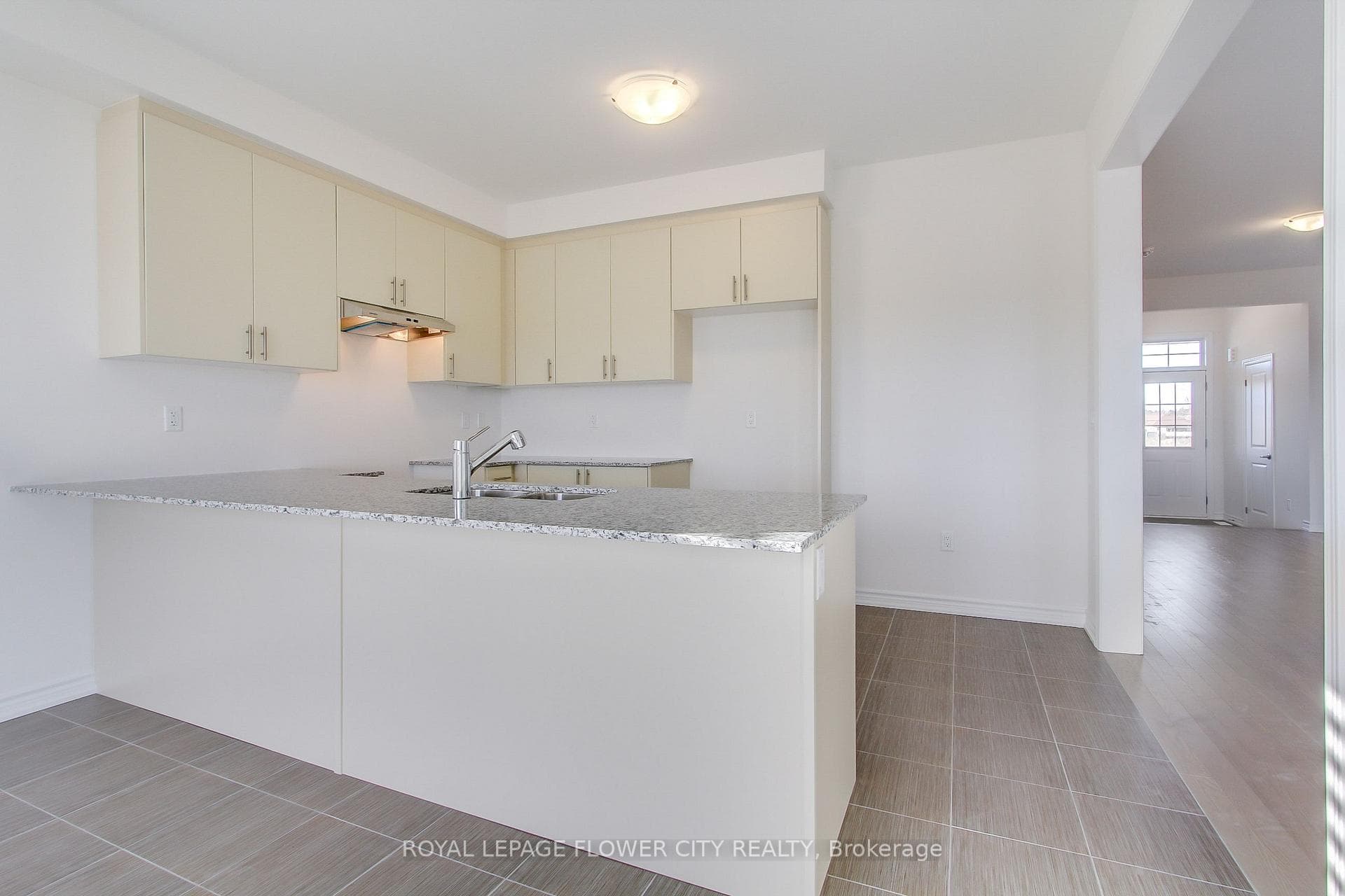 53 Brethet Heights photo 14