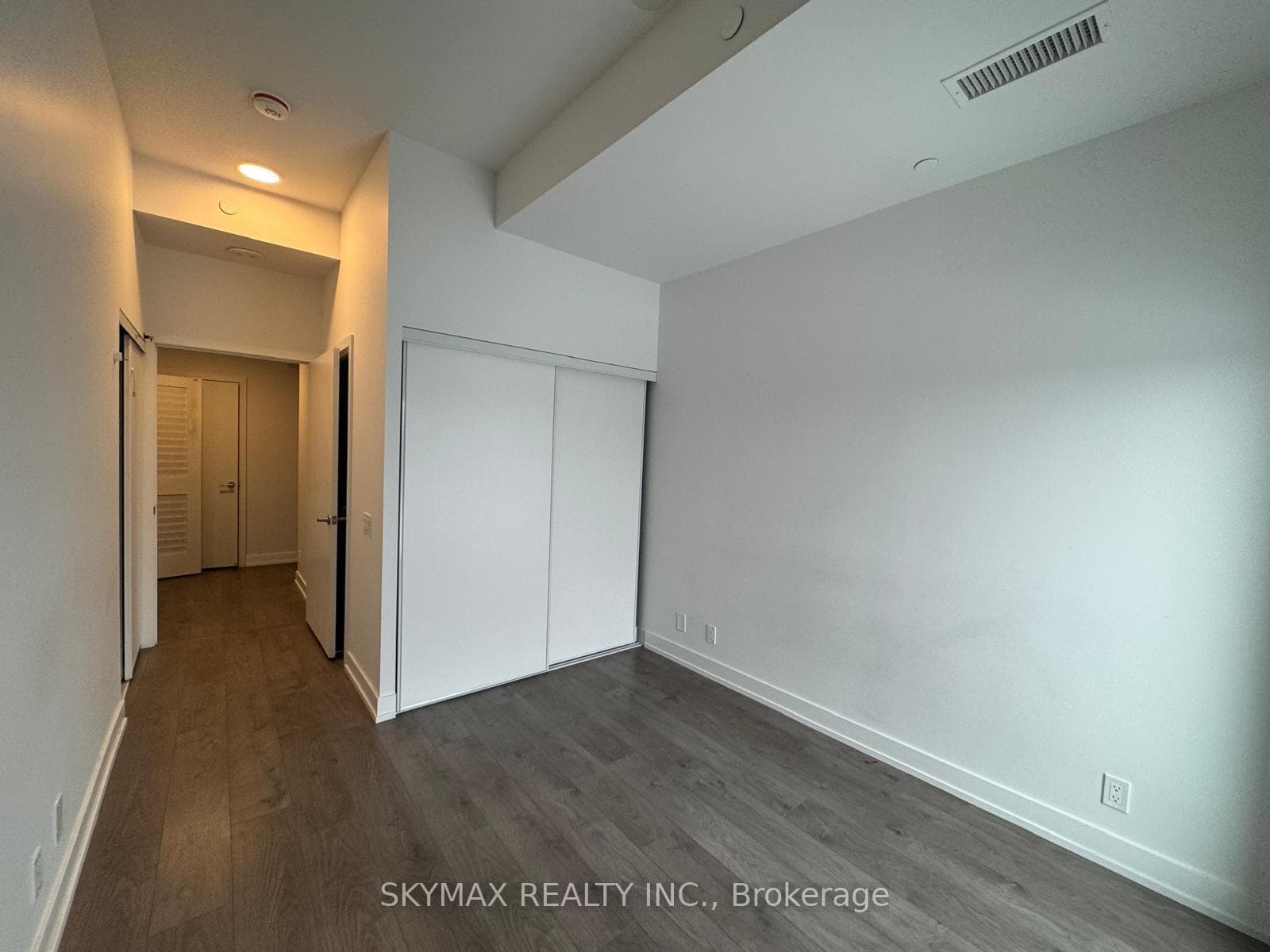 225 Veterans Drive Unit 309 photo 21
