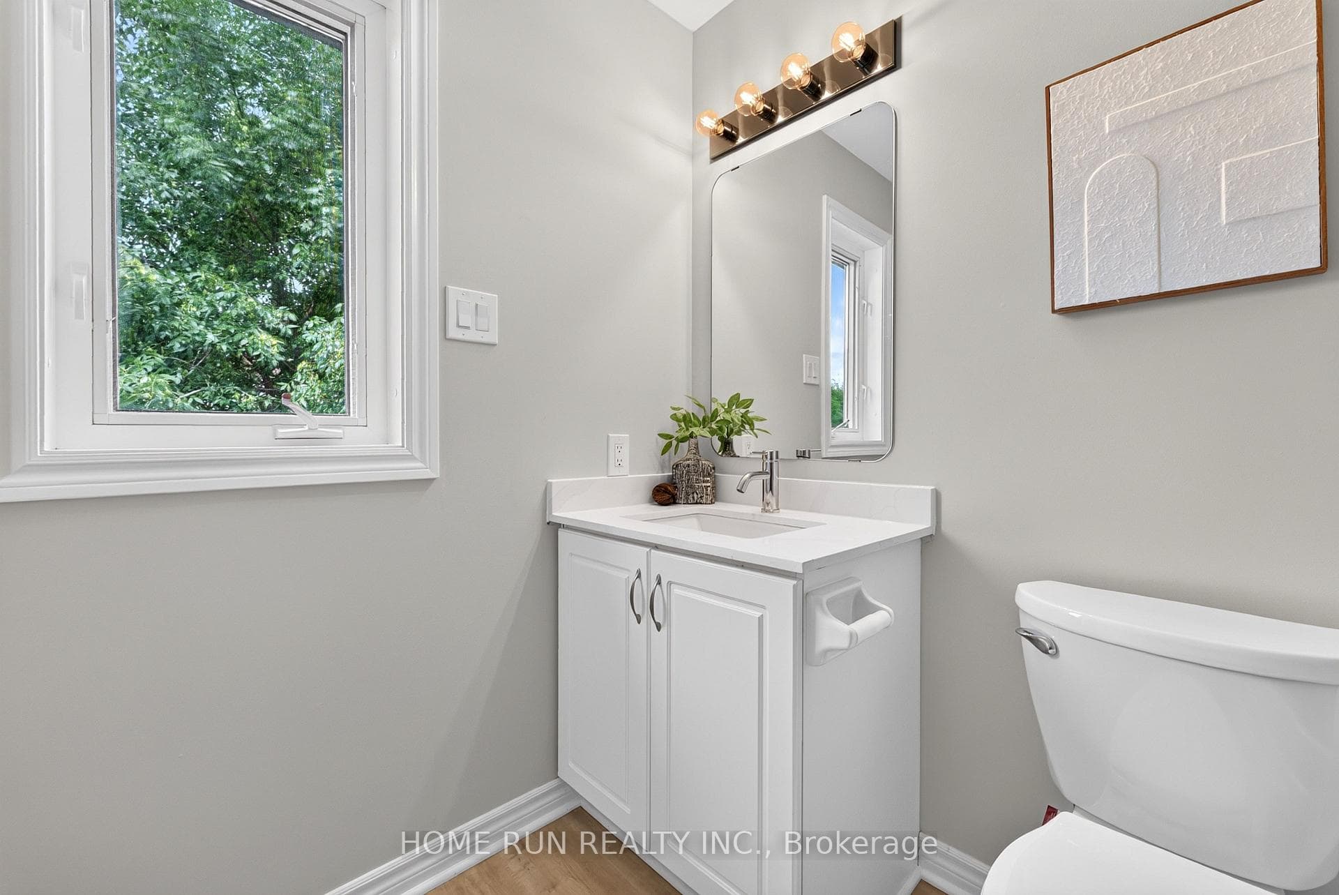 164 Gray Crescent photo 24
