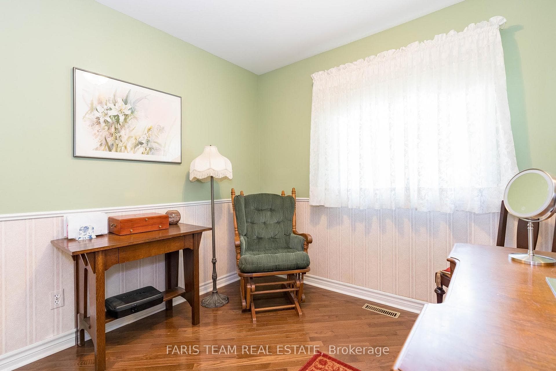 233 Pine Drive photo 12