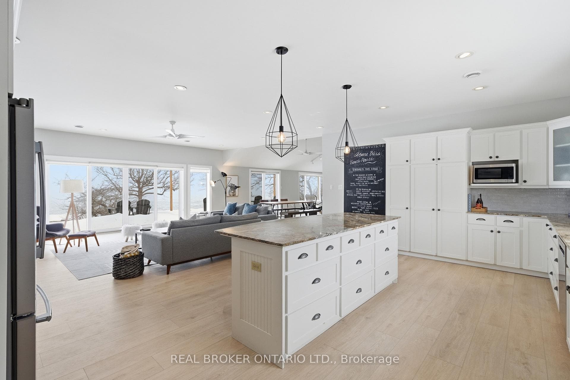 1105 Huyck's Point Road photo 21