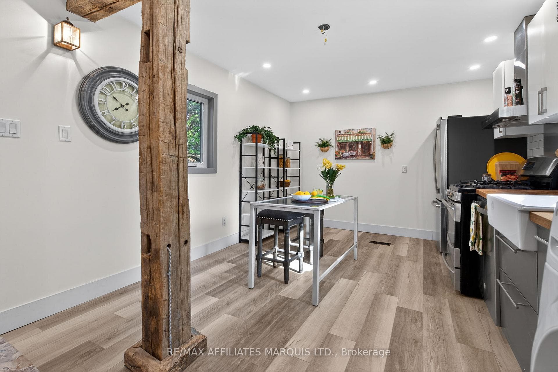 326 Third Street photo 18