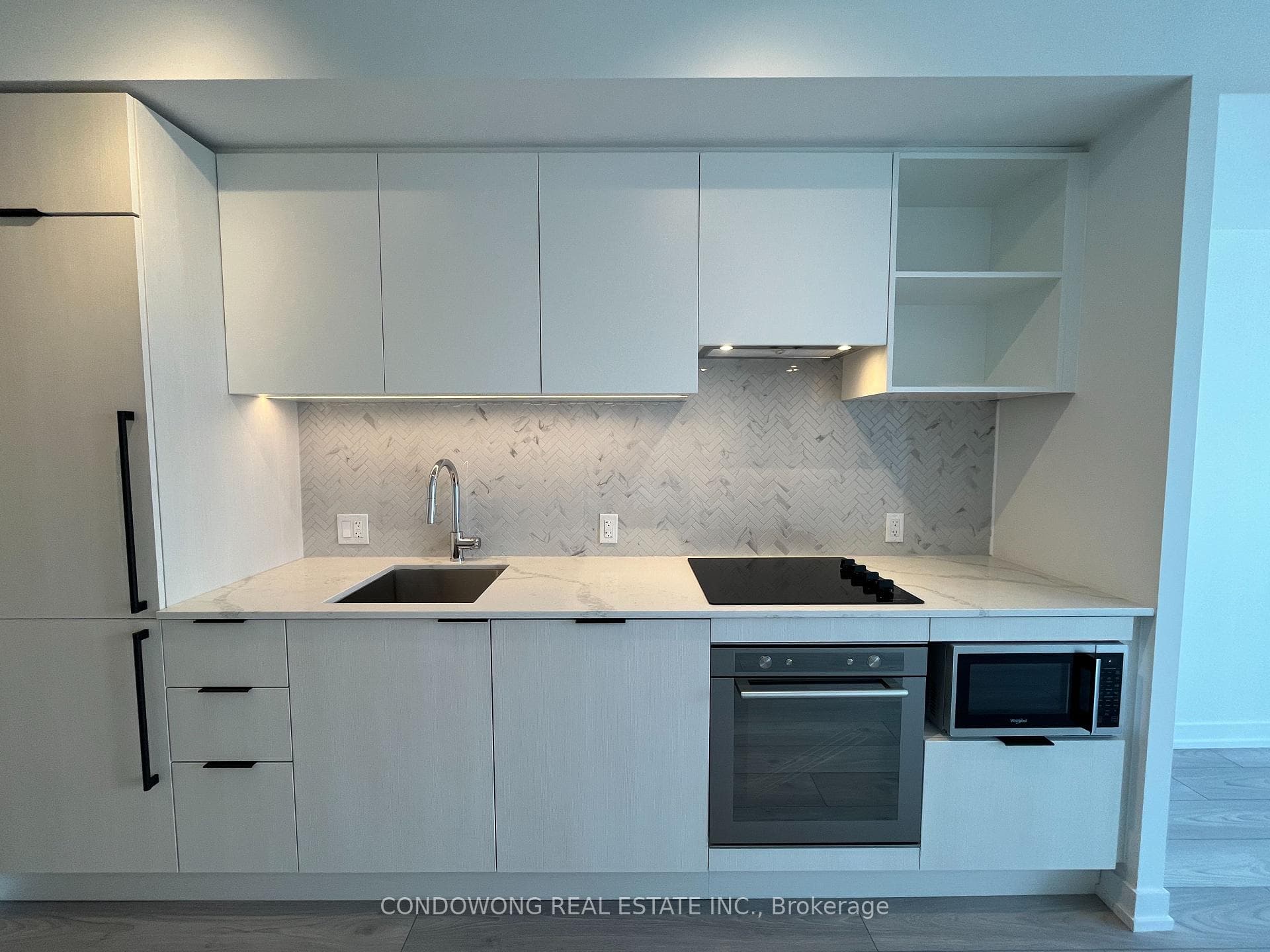 82 Dalhousie Street Unit 4010 photo 3