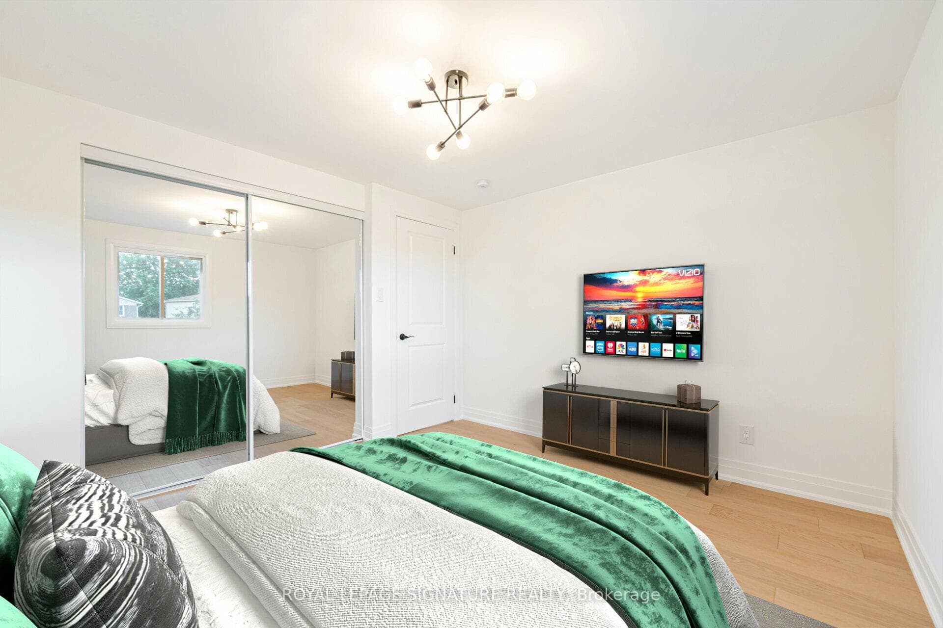 2222 Manchester Drive photo 23