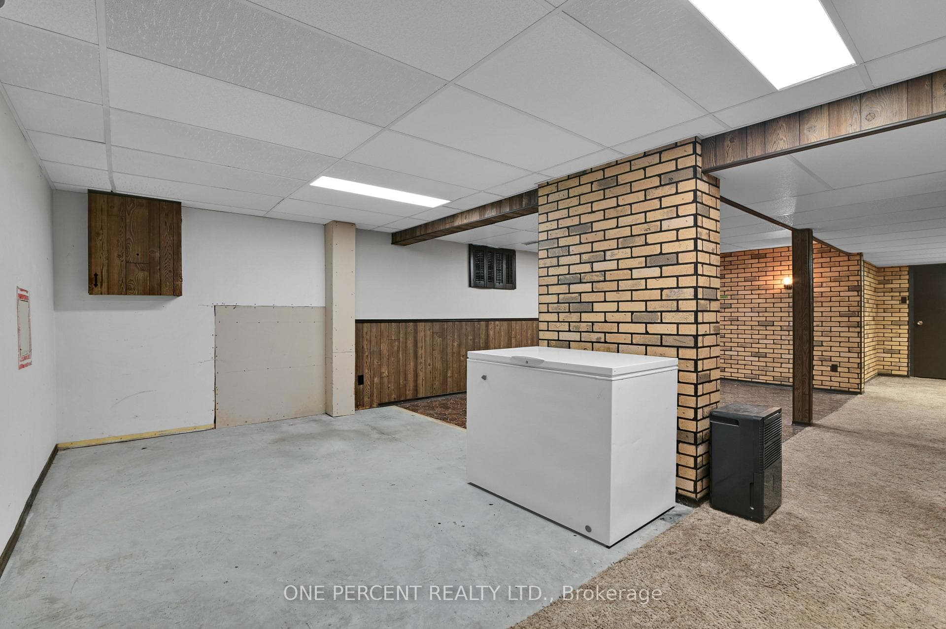 28 Phylis Street photo 24