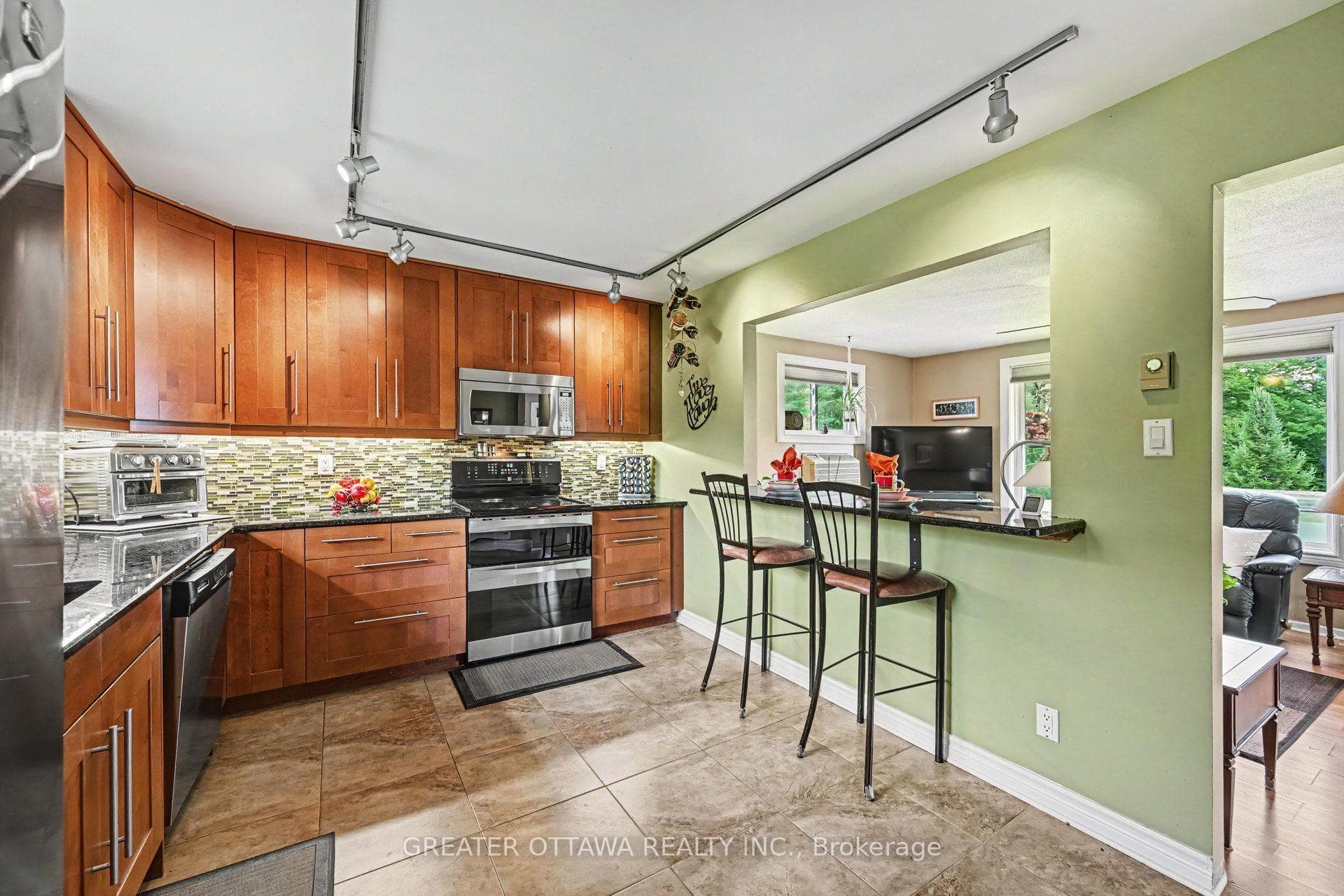 Beautiful functional kitchen