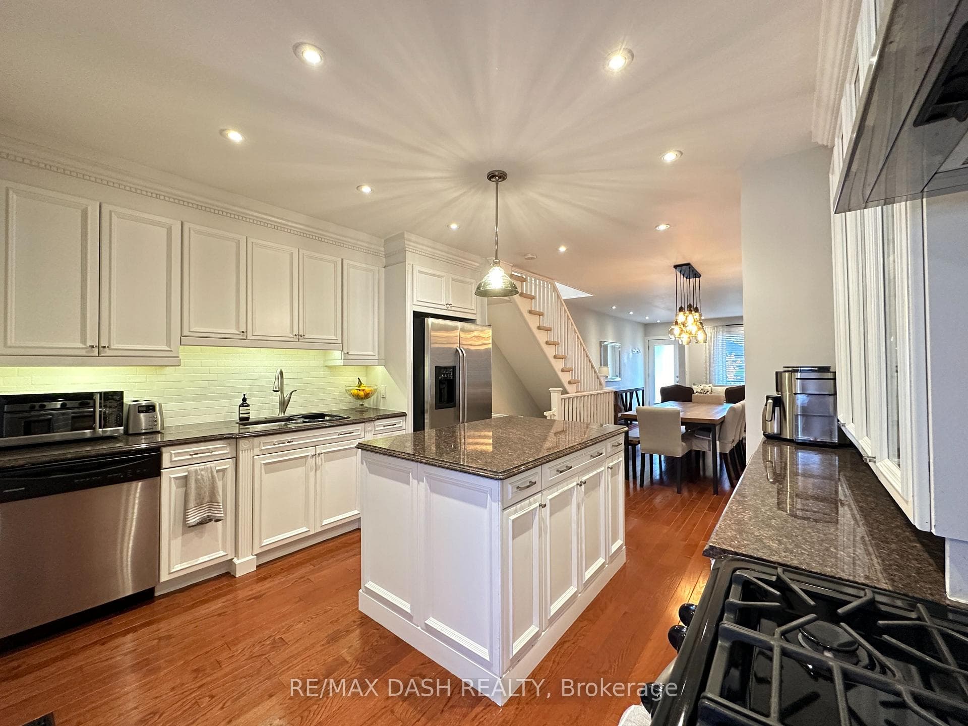 24 Berkshire Avenue photo 12