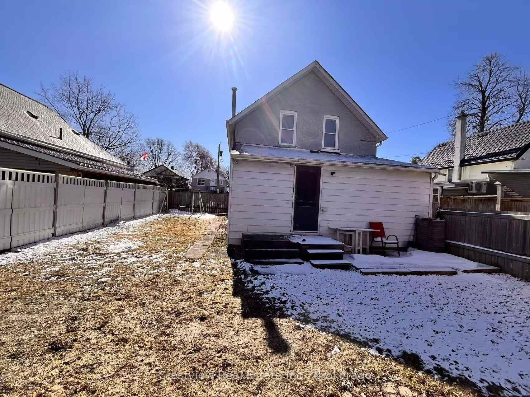 96 John Street photo 21