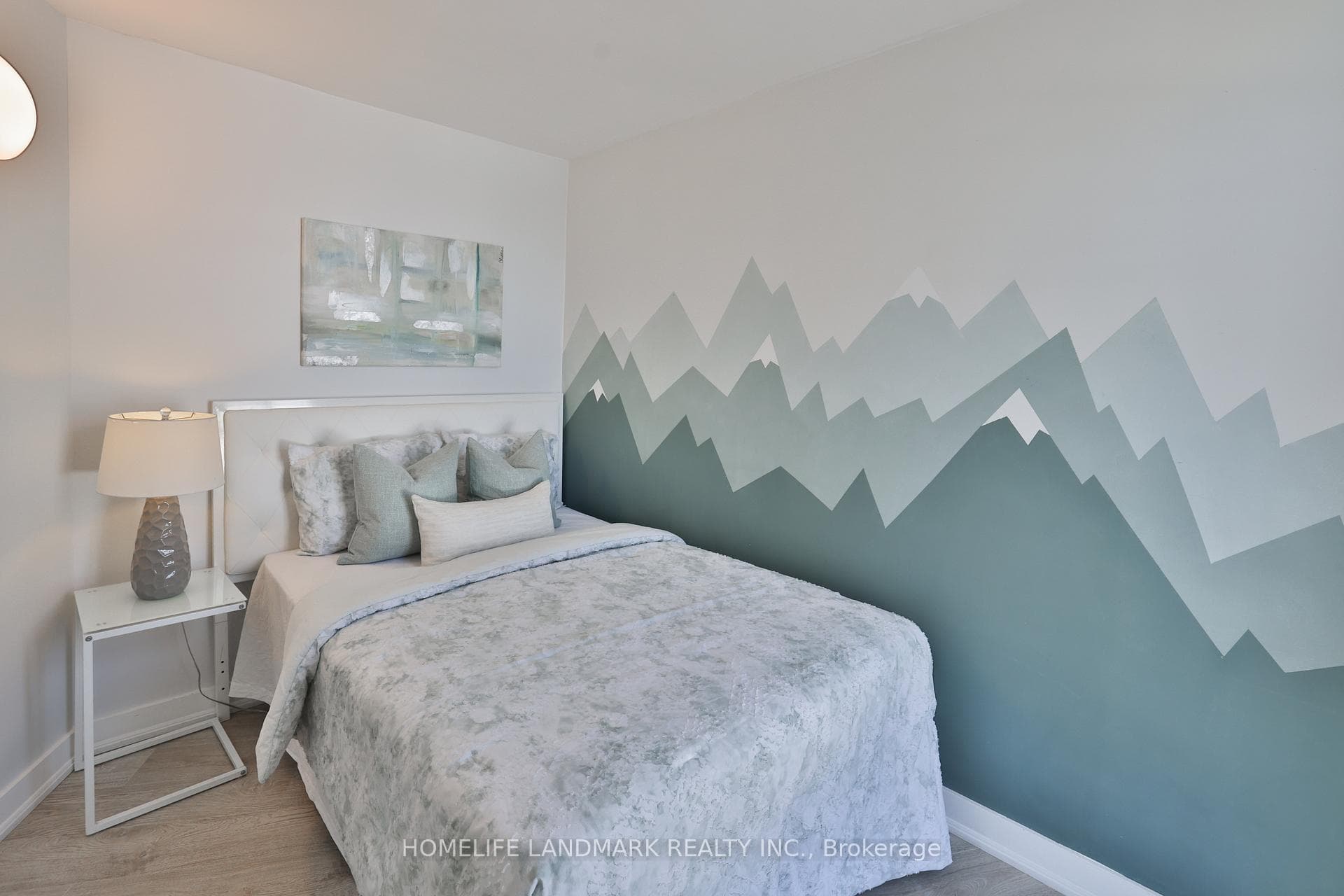 260 Queens Quay Unit 3005 photo 16