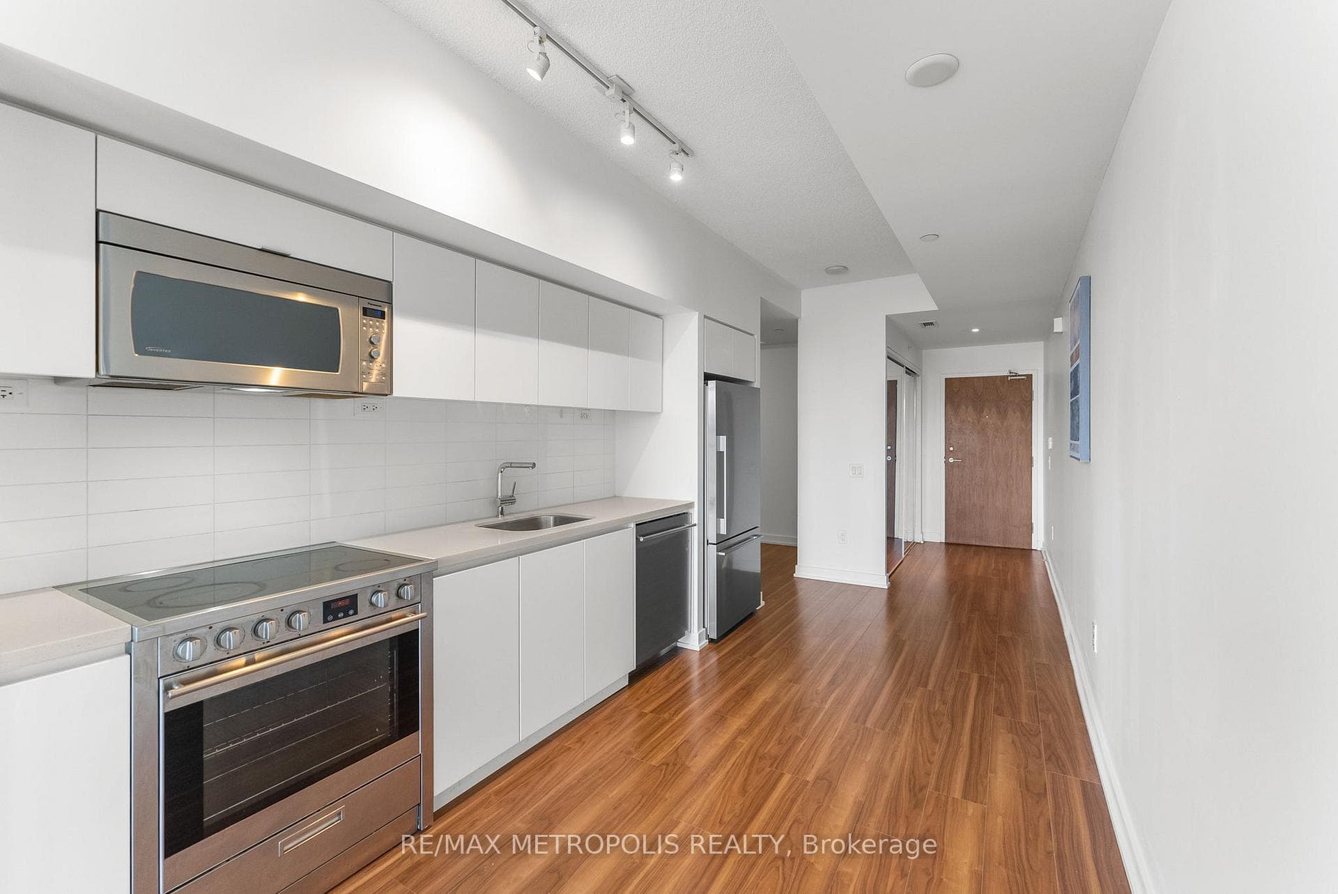 85 Queens Wharf Road Unit 702 photo 11
