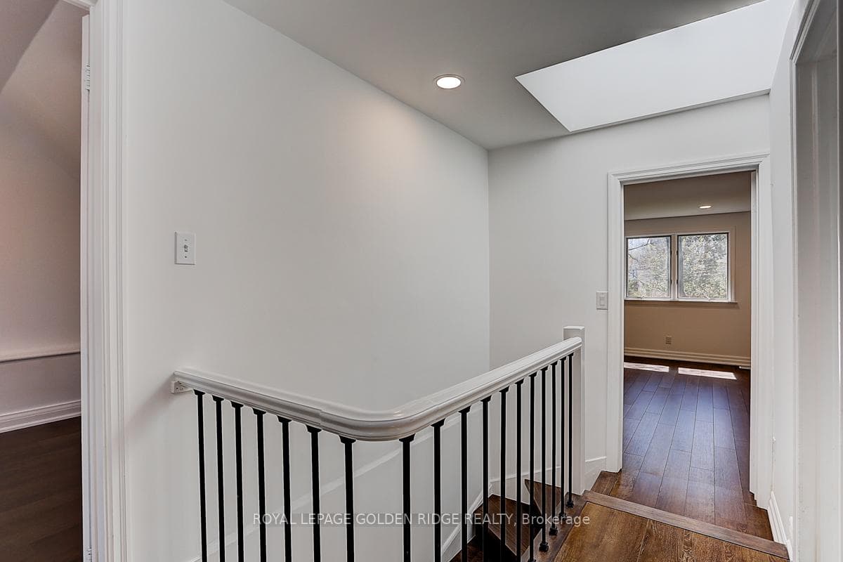 21 Lyndale Drive photo 25