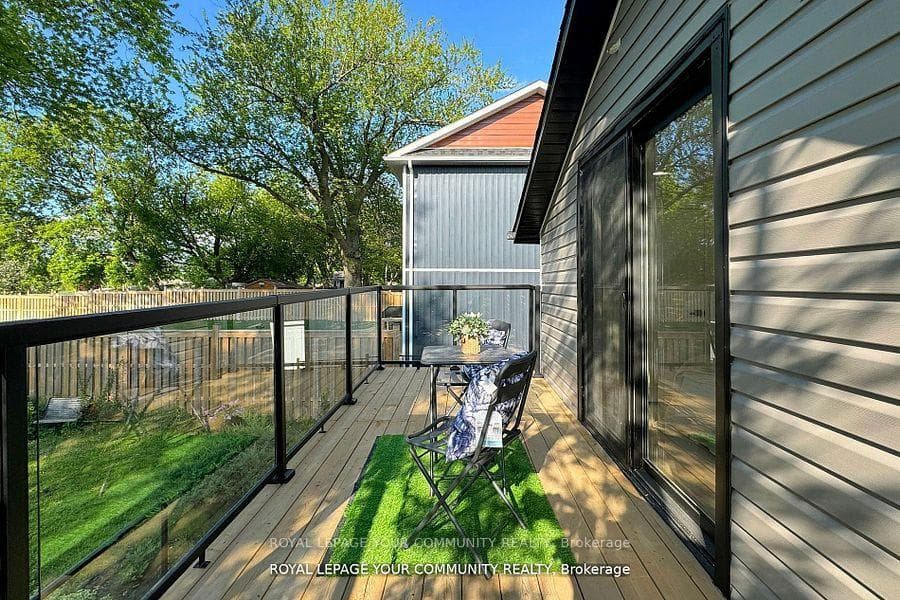20 Mitchell Avenue photo 31