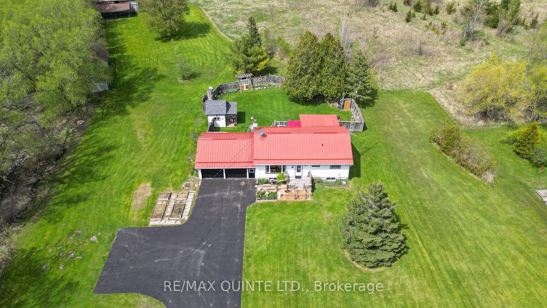 2557 County Rd 40 Road photo 33