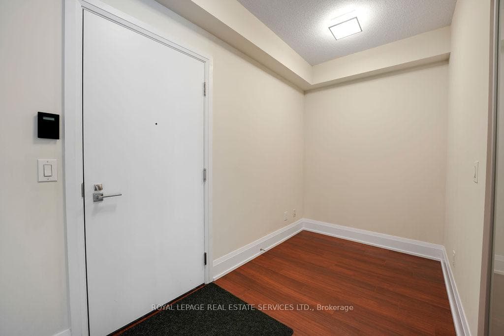 120 Harrison Garden Boulevard Unit 1101 photo 4