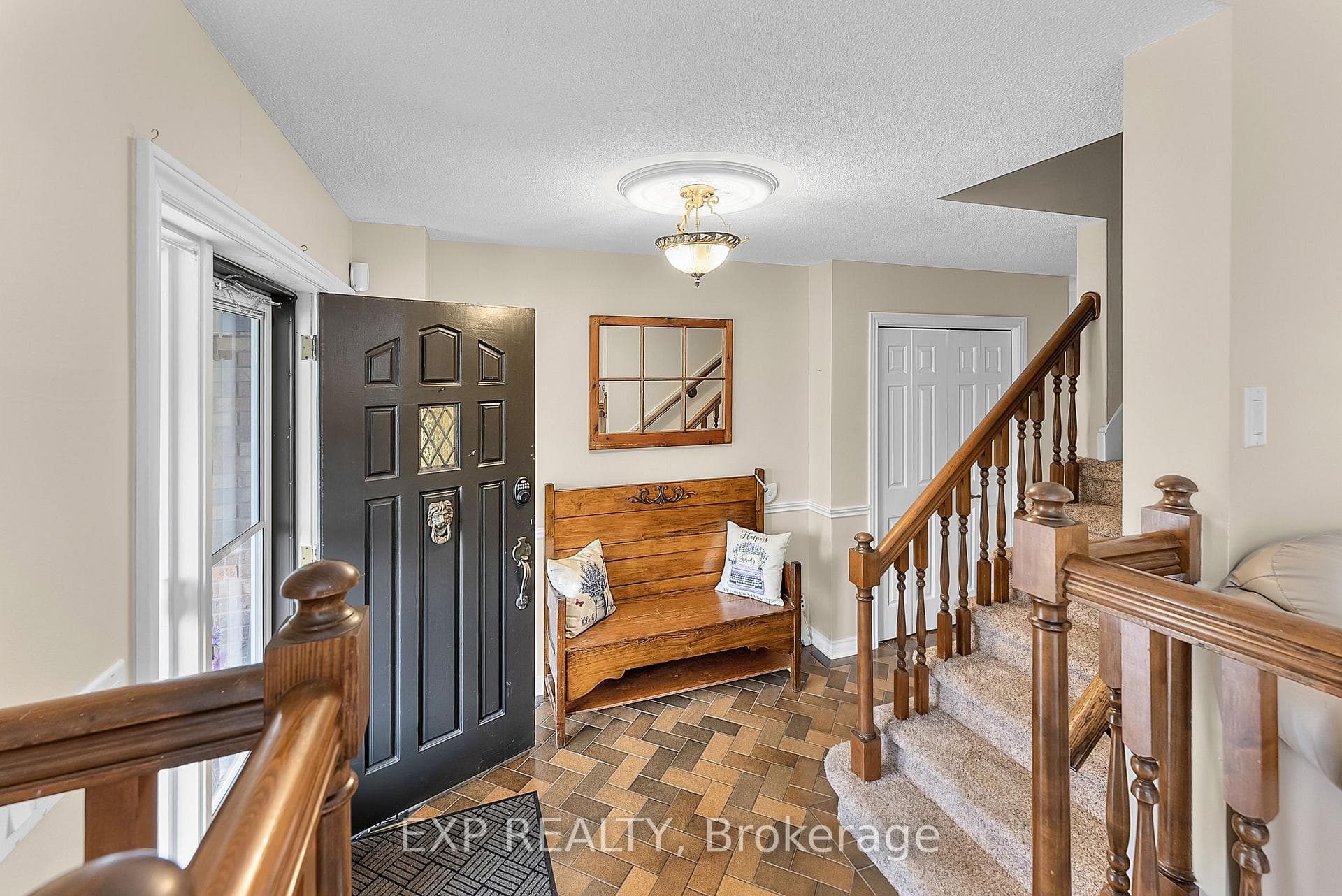 23 Berkwood Place photo 8