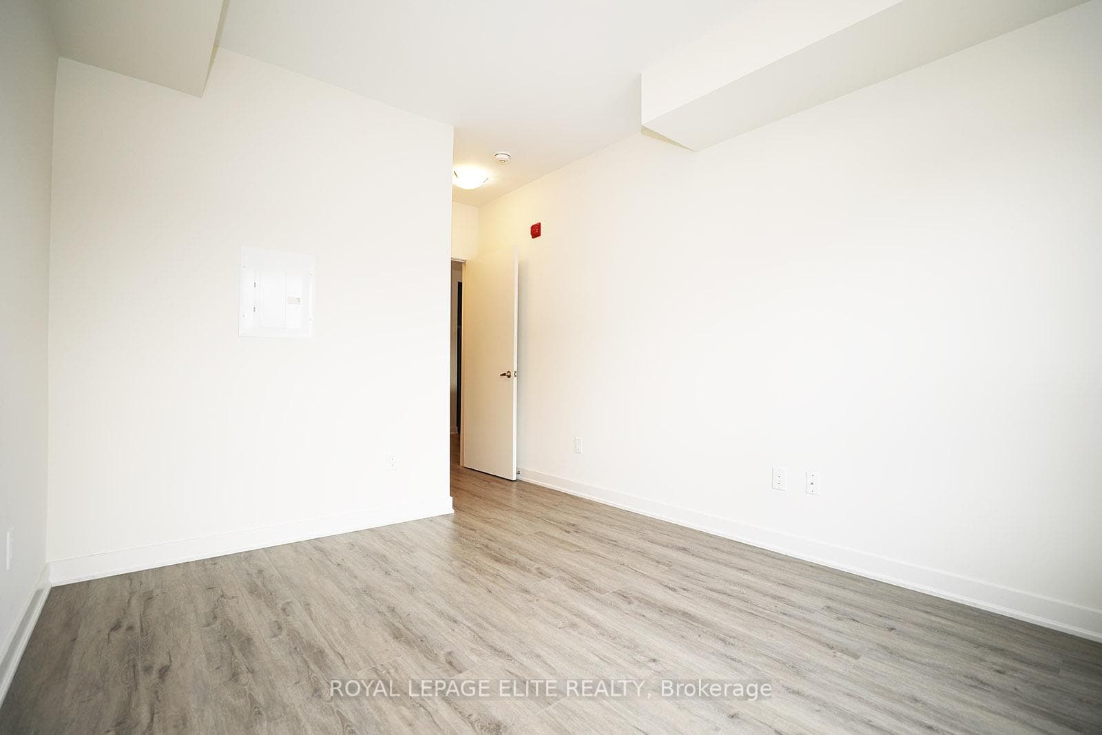 340 Plains Road Unit 303 photo 18