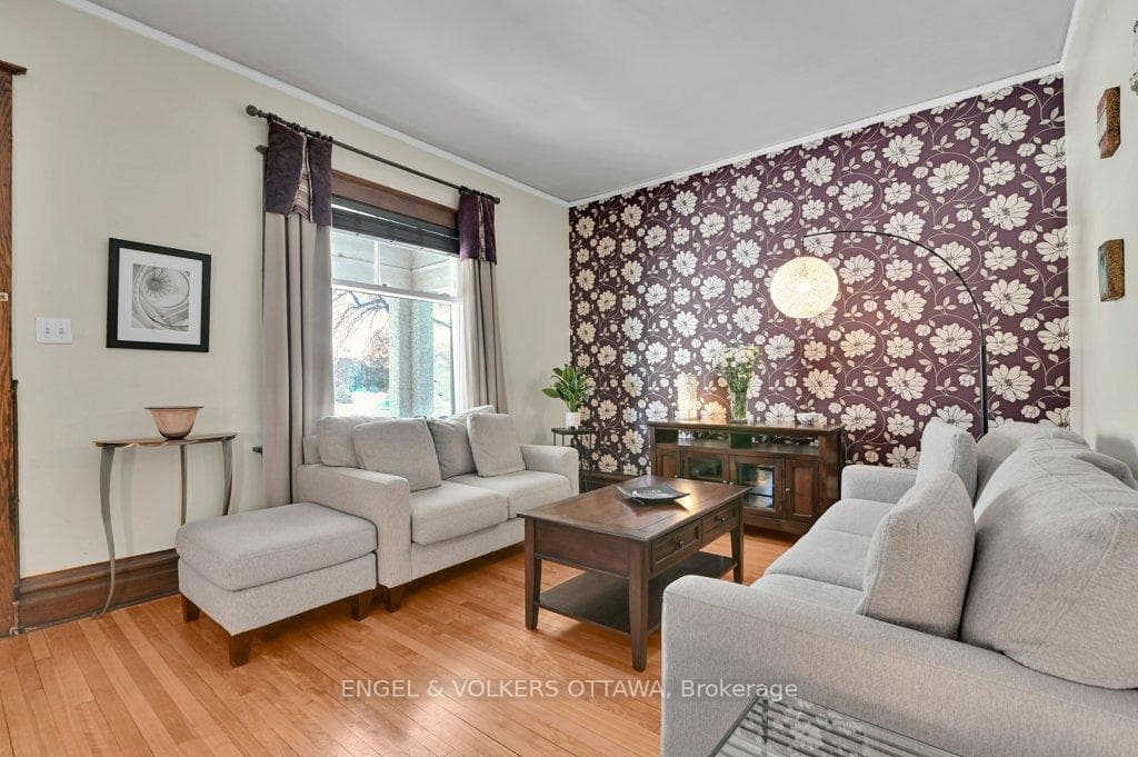 650 Churchill Avenue photo 7