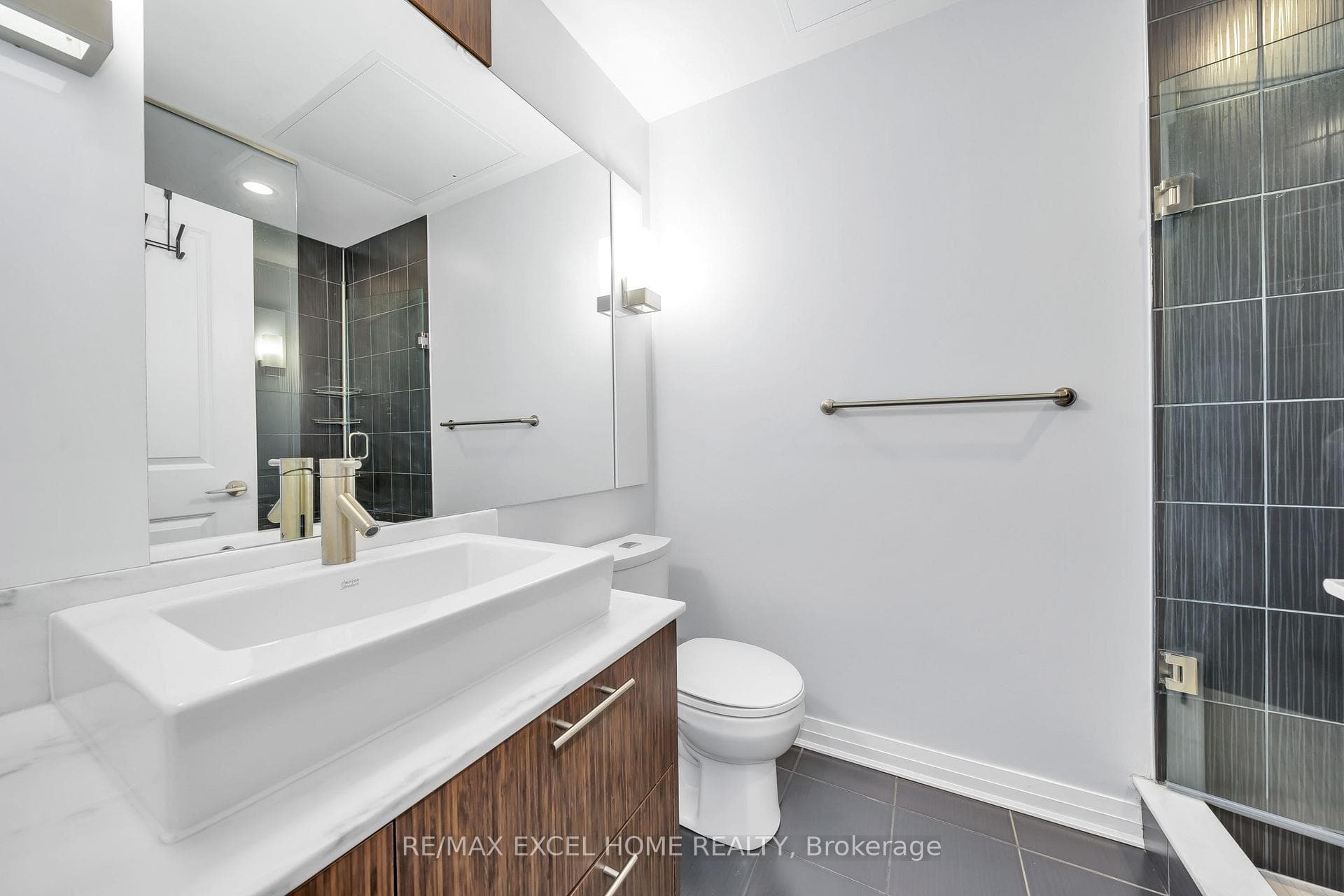 8 Mercer Street Unit 1803 photo 11