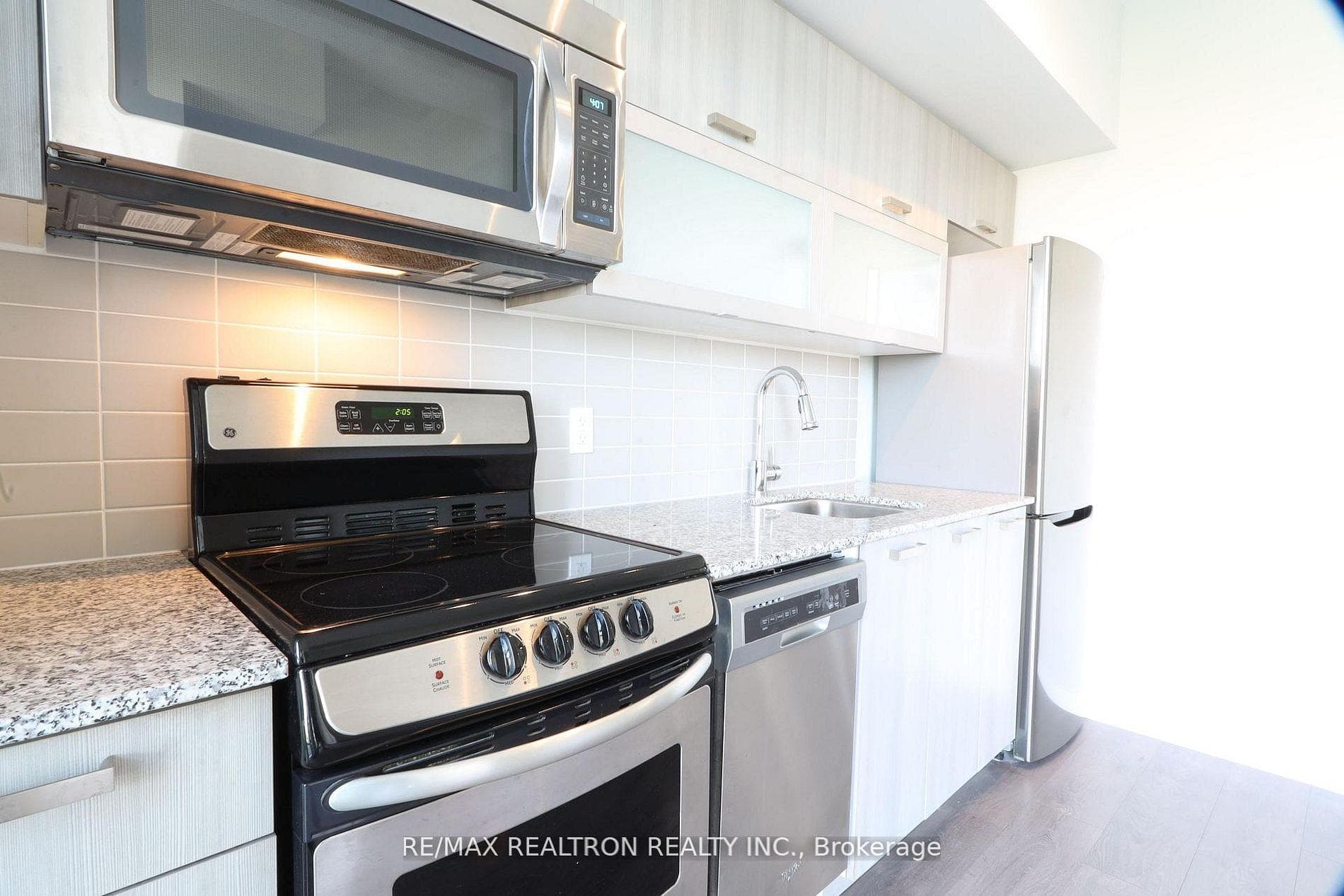 68 Abell Street Unit 647 photo 6