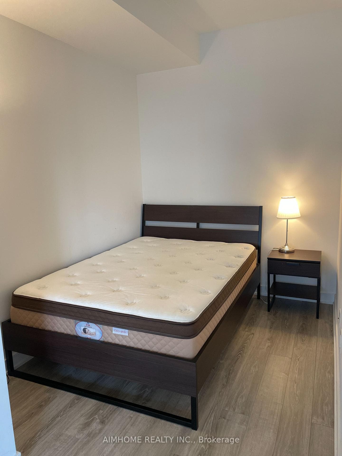 57 St Joseph Street Unit 1102 photo 6