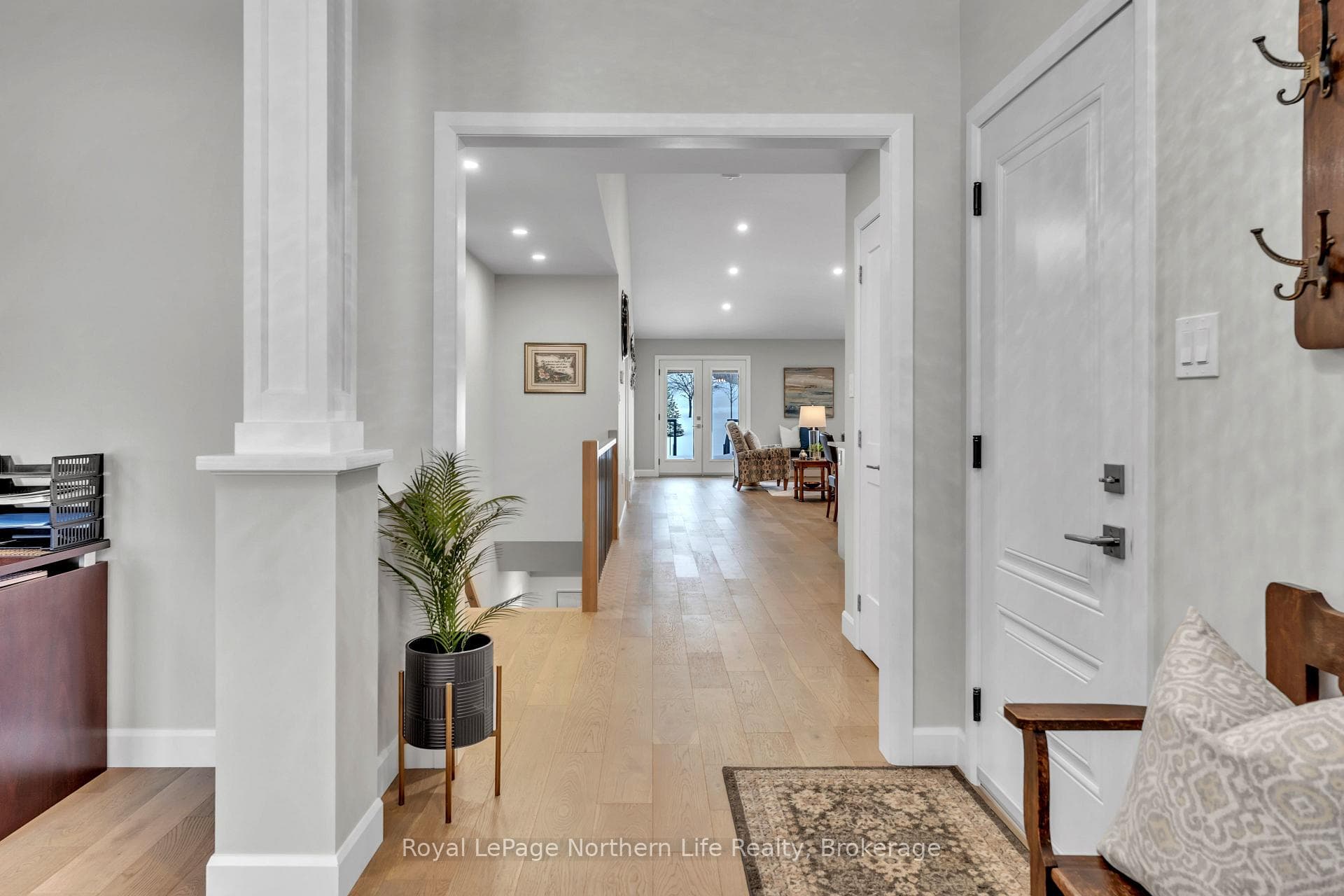 16 Silver Maple Lane photo 9