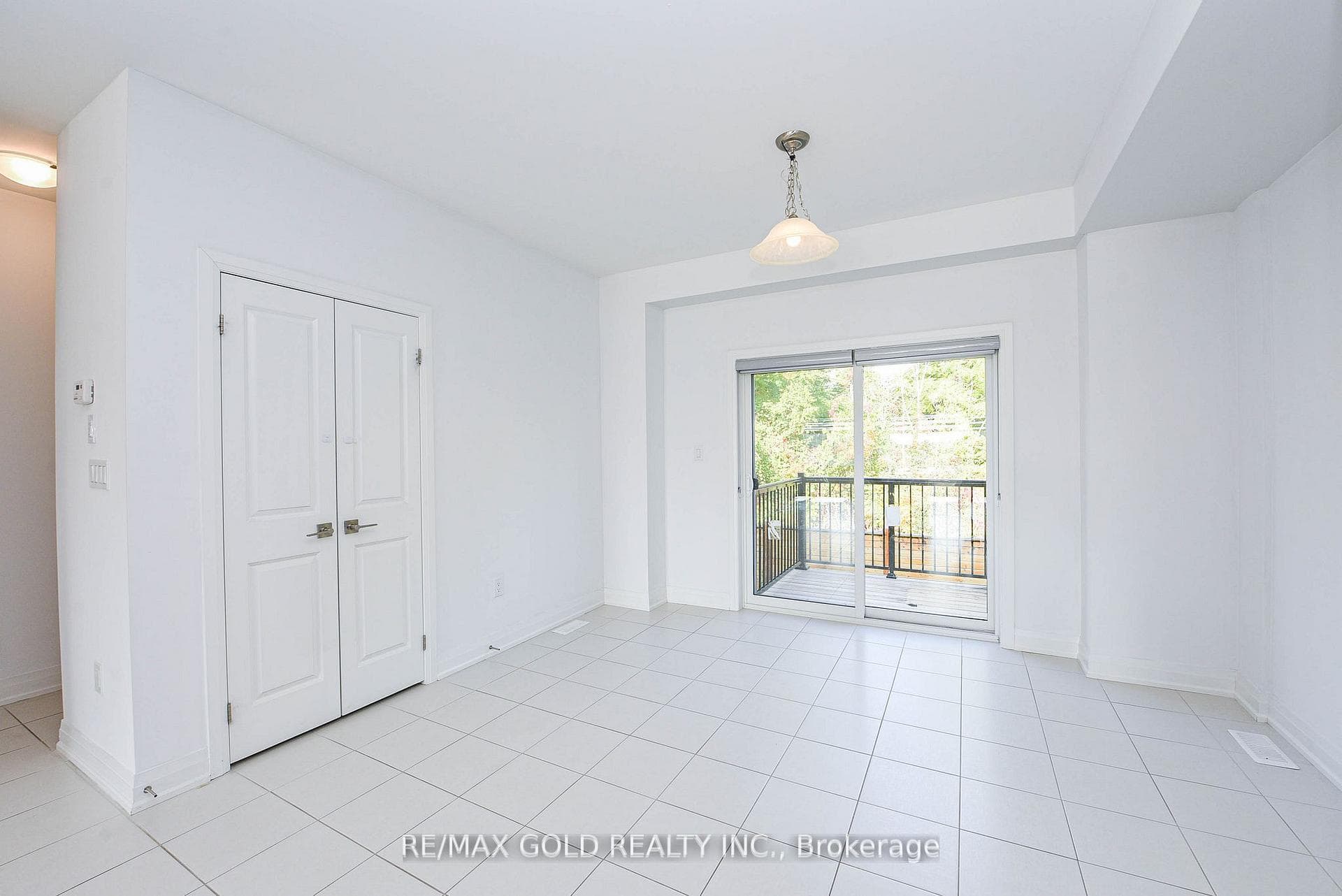 48 Windtree Way photo 26