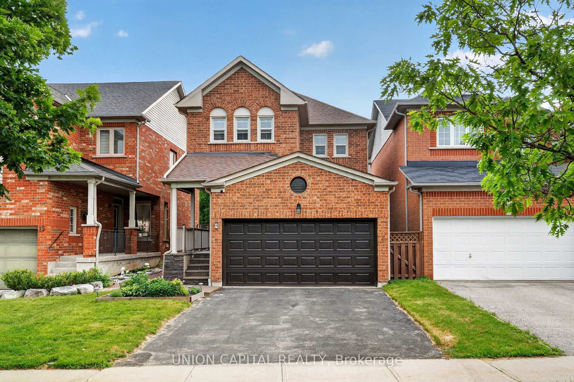 9 Ballymore Drive photo 1