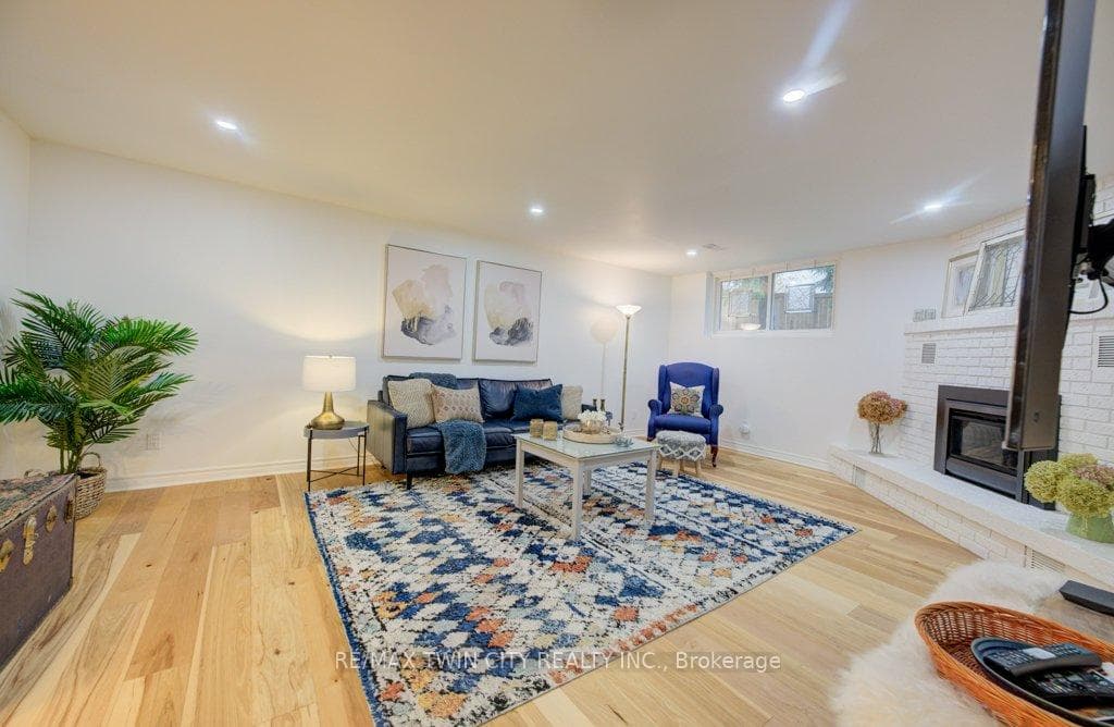 467 Redfox Road photo 31