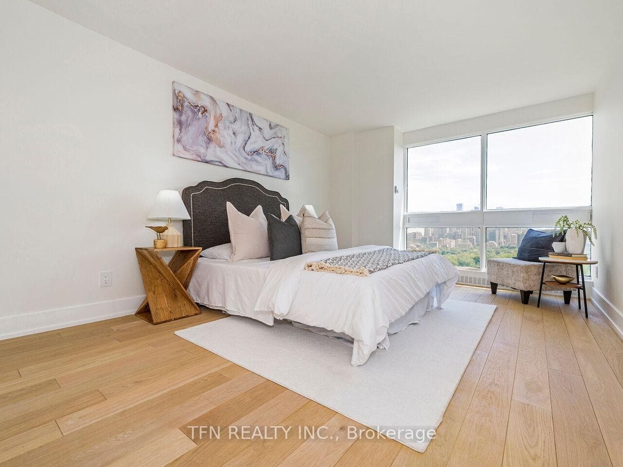 63 St Clair Avenue Unit 1701 photo 23