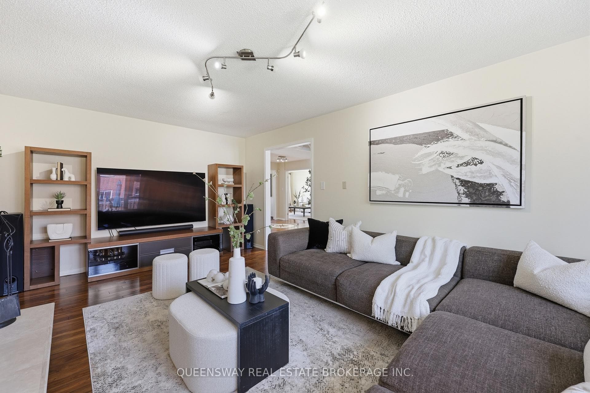 223 River Oaks Boulevard photo 22