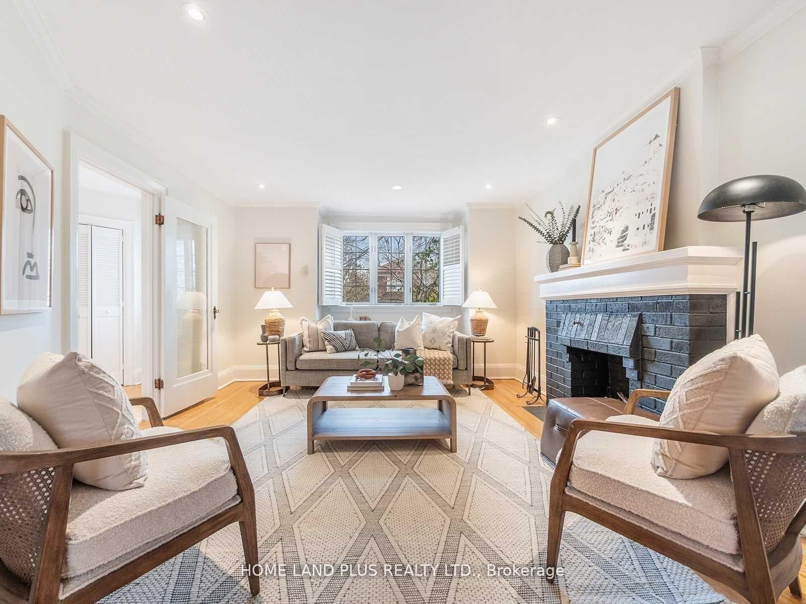 70 Mann Avenue photo 5