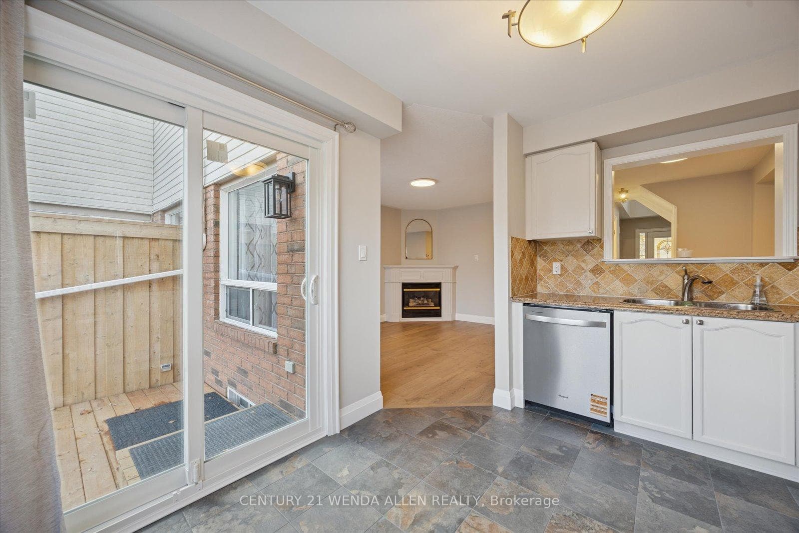 1781 Woodgate Trail photo 23