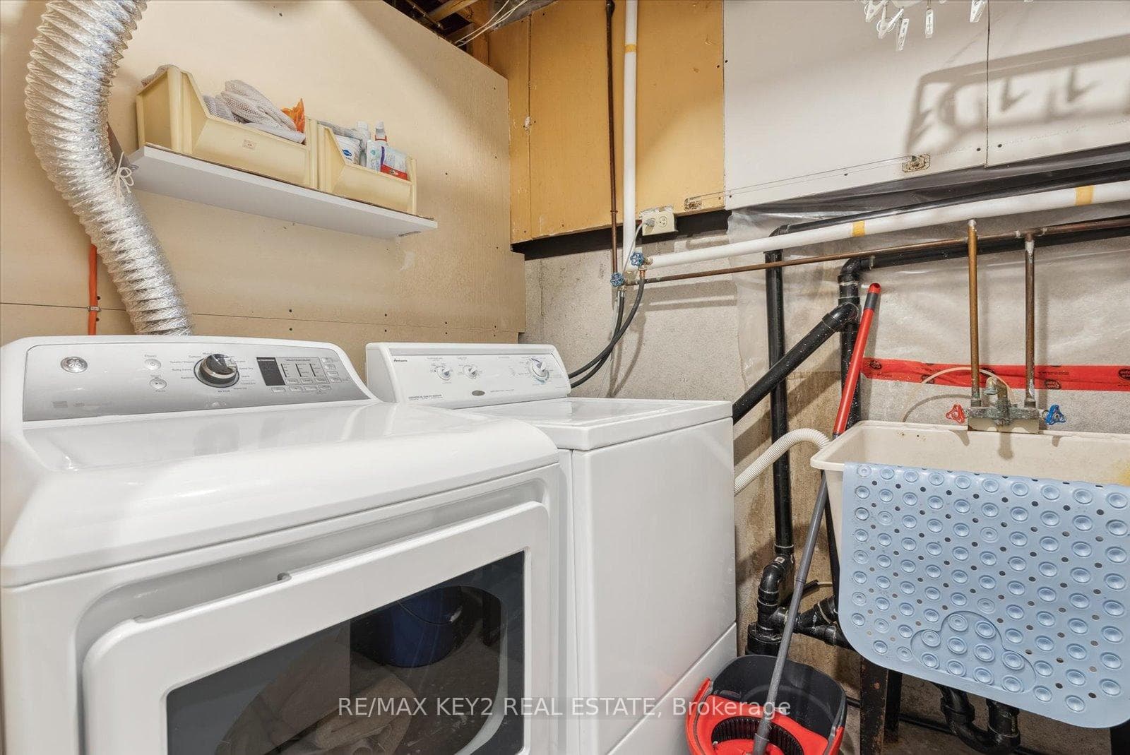 42 Silbury Drive photo 36