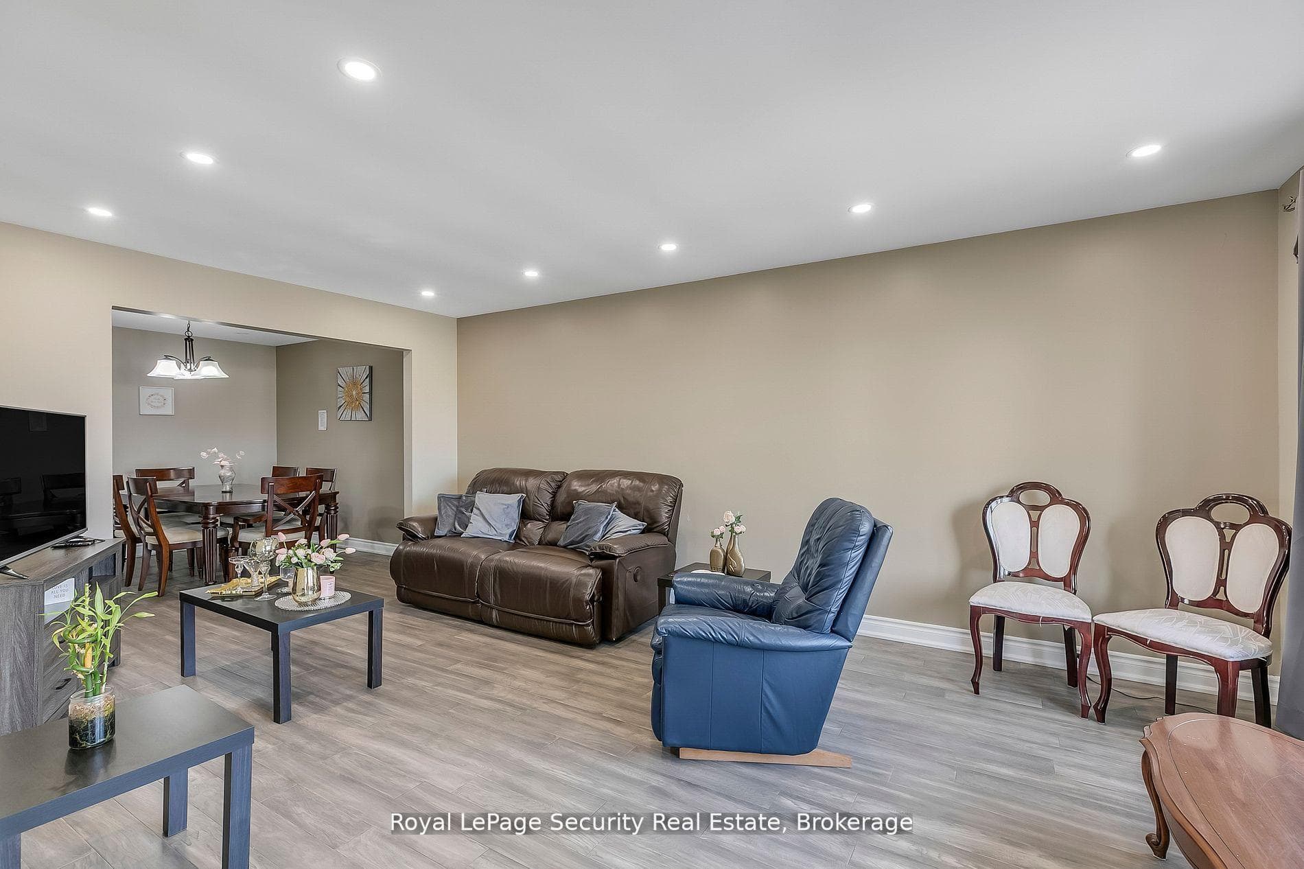 479 Britannia Avenue photo 6