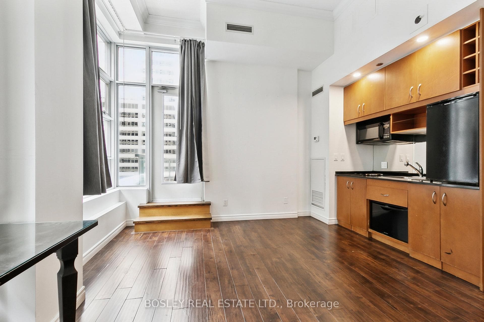 1 King Street Unit 517 photo 9