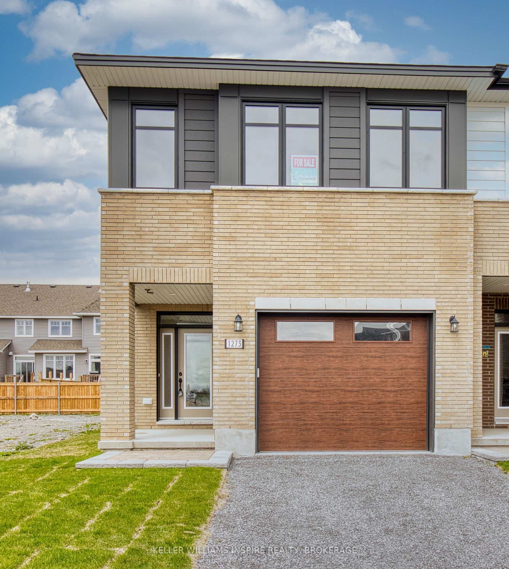 1273 Delancey Drive photo 1