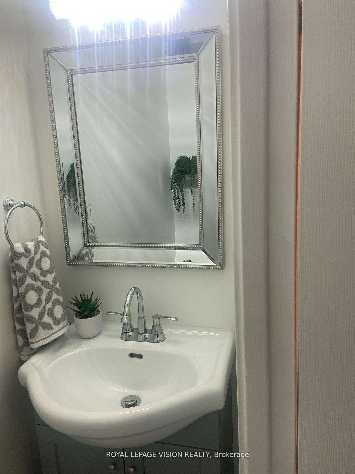 895 Kennedy Road Unit 205 photo 7