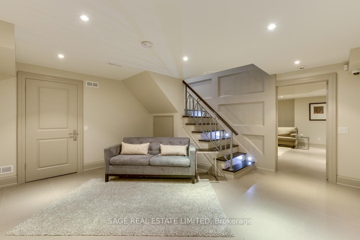121 Mill Street photo 35
