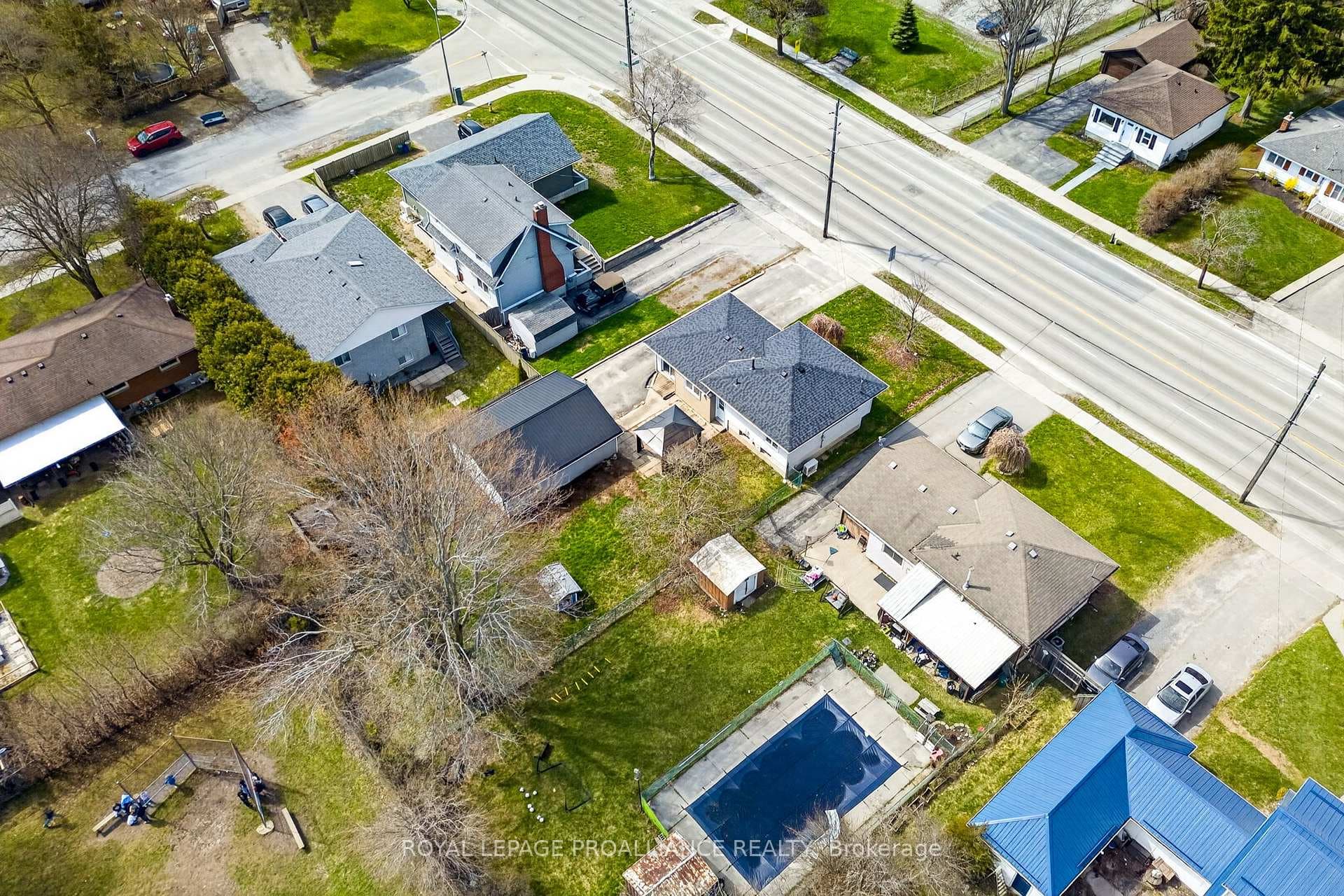 521 Sidney Street photo 41