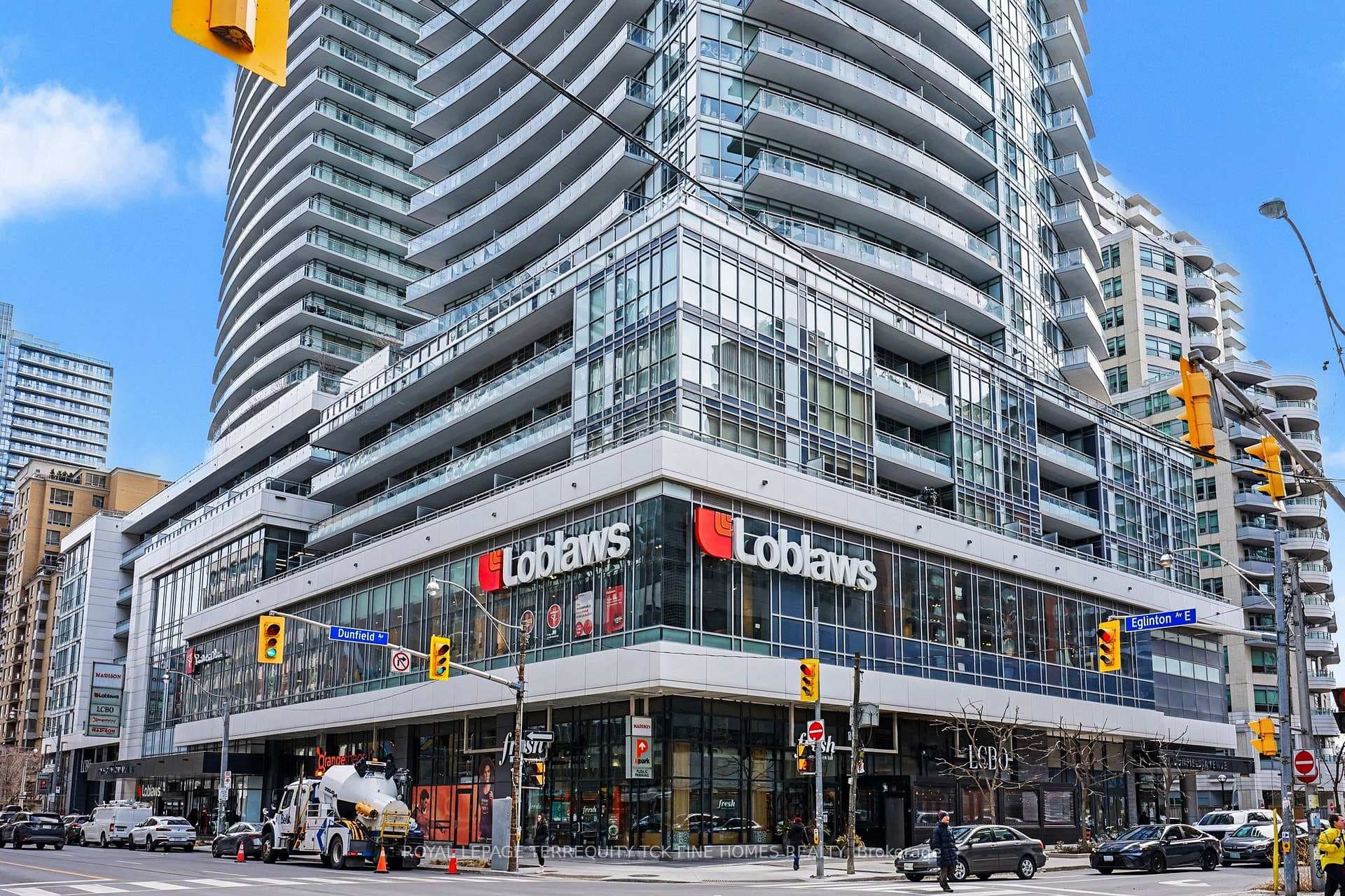 398 Eglinton Avenue Unit 1009 photo 33